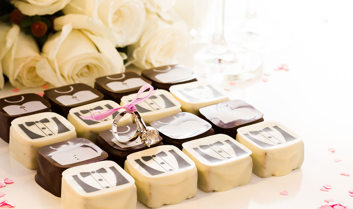 Customized chocolate product concept